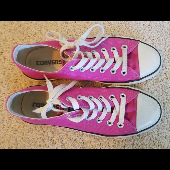 Pink Converse - Picture 2 of 2